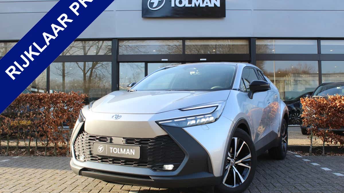 Toyota C-HR (2024) — foto 1