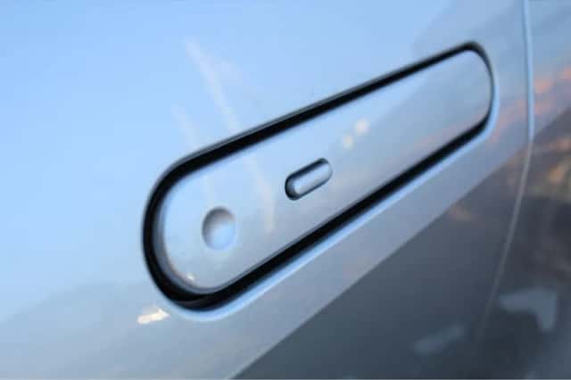 Toyota C-HR (2024) thumbnail 13