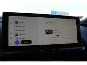 Toyota C-HR (2024) thumbnail 24