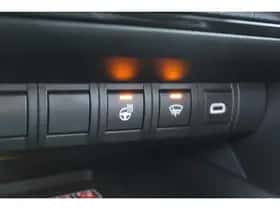 Toyota C-HR (2024) thumbnail 25