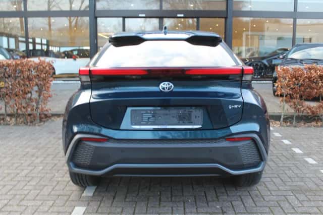 Toyota C-HR (2024) thumbnail 9