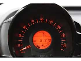 Toyota Aygo (2021) thumbnail 13