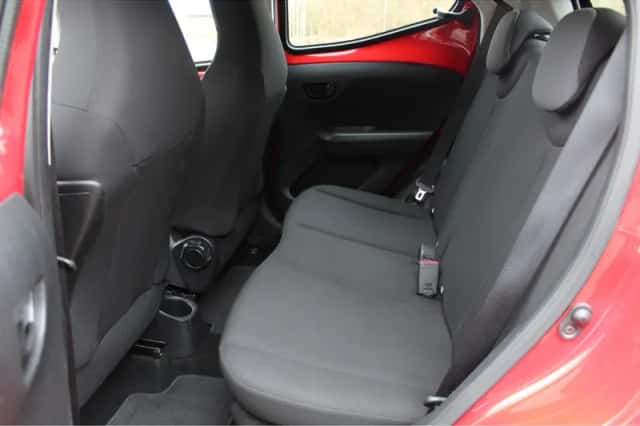 Toyota Aygo (2021) thumbnail 10