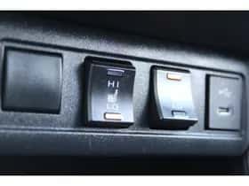 Toyota Corolla (2024) thumbnail 25