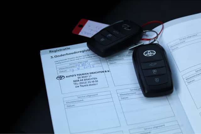 Toyota Corolla (2024) thumbnail 31