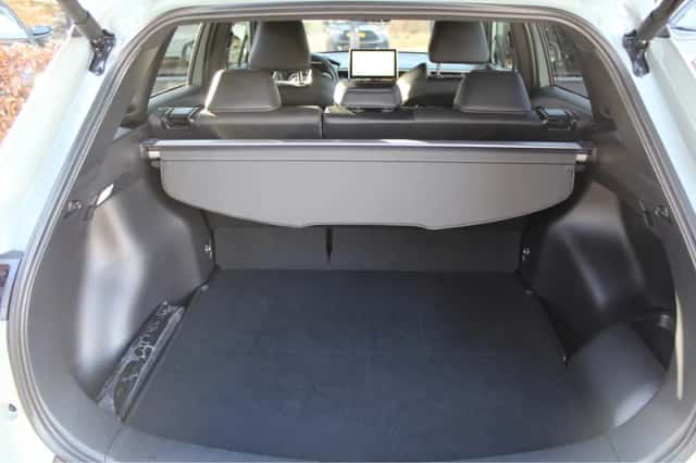 Toyota Corolla (2024) thumbnail 9