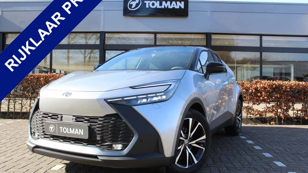 Toyota C-HR (2024) — foto 1