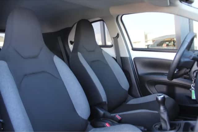 Toyota Aygo (2022) thumbnail 19
