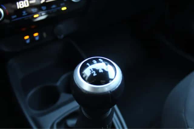 Toyota Aygo (2022) thumbnail 21