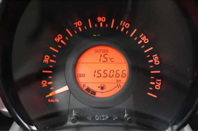 Toyota Aygo (2017) thumbnail 17