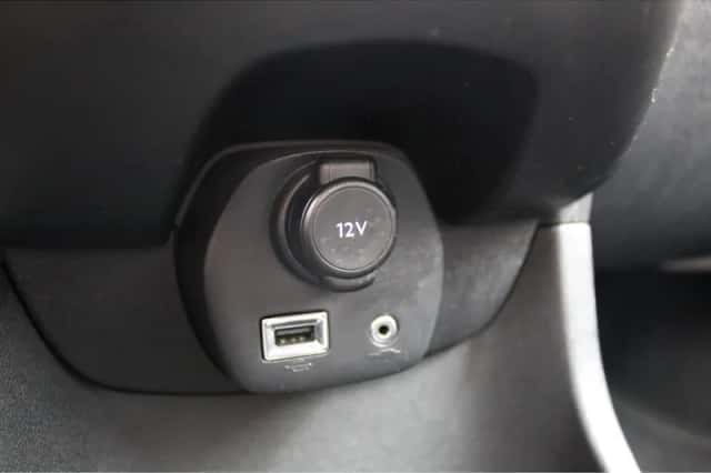 Toyota Aygo (2017) thumbnail 19
