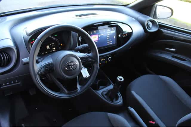 Toyota Aygo (2024) thumbnail 2