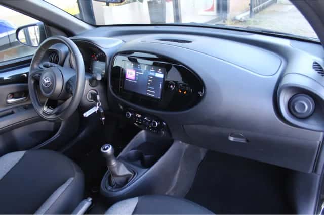 Toyota Aygo (2024) thumbnail 13