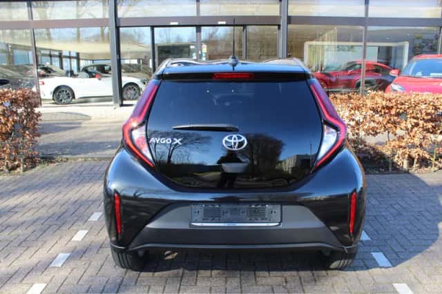 Toyota Aygo (2024) thumbnail 9