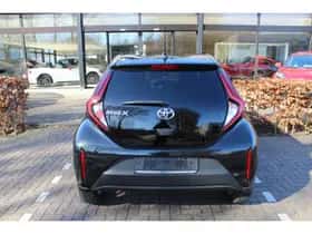 Toyota Aygo (2024) thumbnail 9