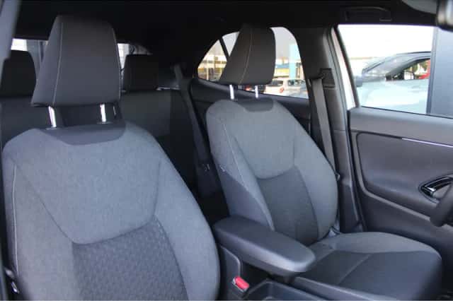 Toyota Yaris (2025) thumbnail 12