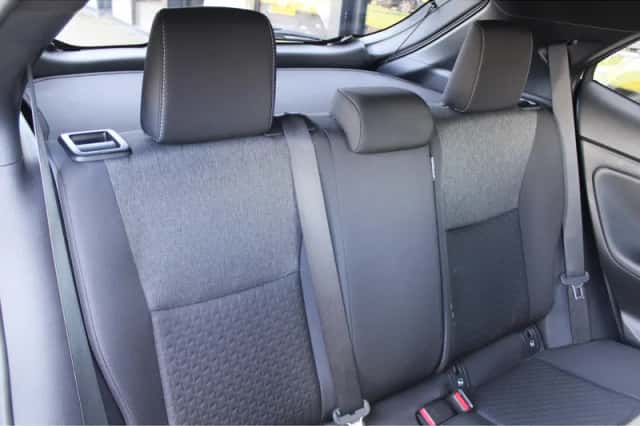 Toyota Yaris (2025) thumbnail 14