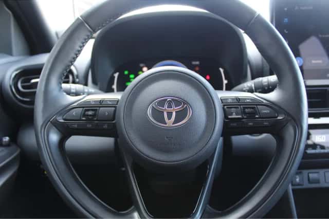 Toyota Yaris (2025) thumbnail 15
