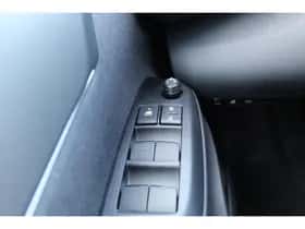 Toyota Yaris (2025) thumbnail 19