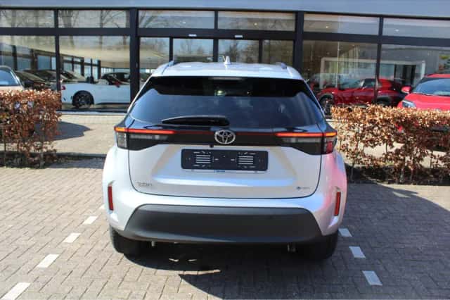 Toyota Yaris (2025) thumbnail 9