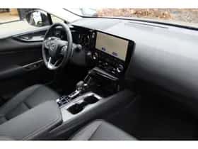 Lexus NX thumbnail 2