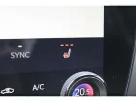Lexus NX thumbnail 21