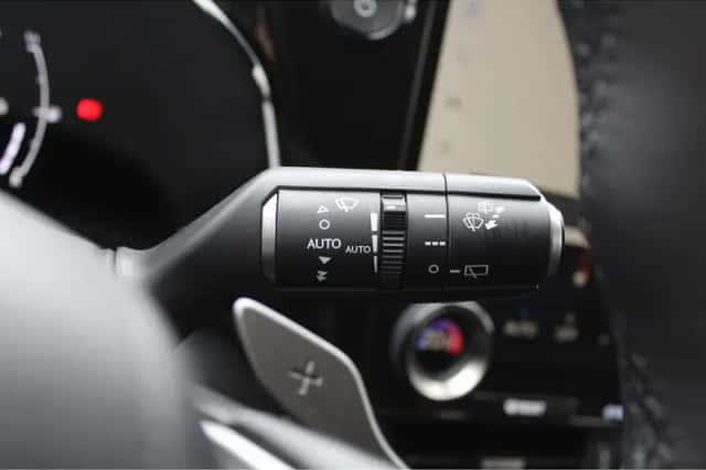 Lexus NX (2025) thumbnail 28