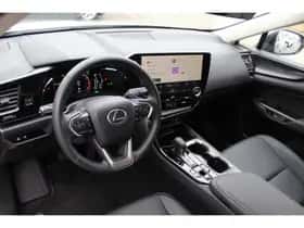 Lexus NX thumbnail 9