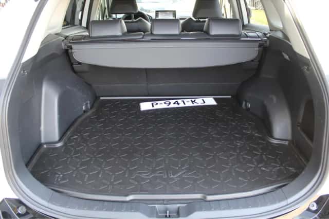 Toyota RAV4 (2021) thumbnail 16