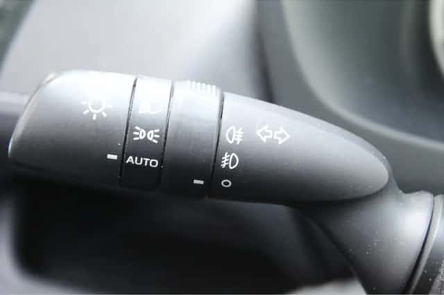 Toyota RAV4 (2021) thumbnail 28