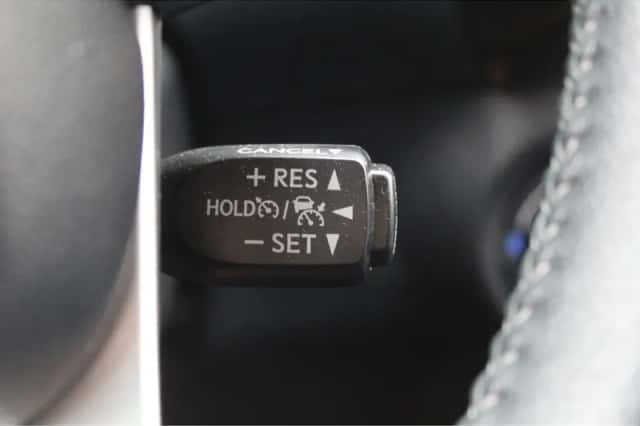 Toyota Hilux (2024) thumbnail 18