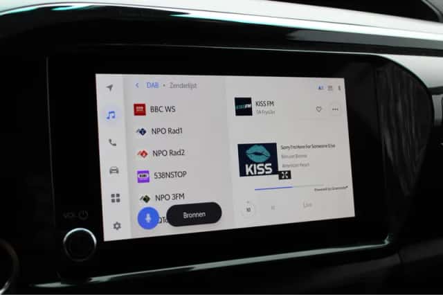 Toyota Hilux (2024) thumbnail 20