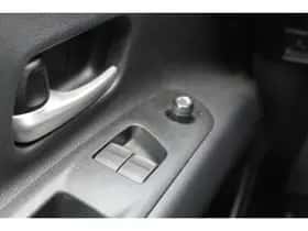 Toyota Aygo (2024) thumbnail 10