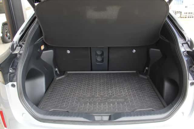Toyota Yaris (2024) thumbnail 16