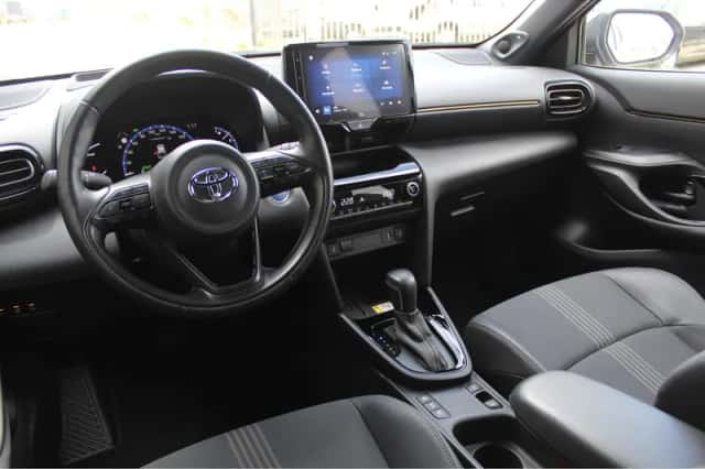 Toyota Yaris (2024) thumbnail 10