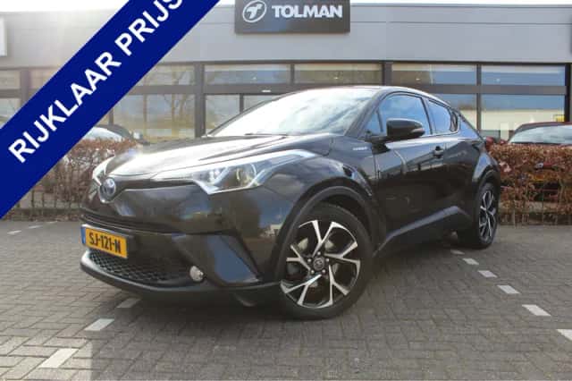 Toyota C-HR (2018) thumbnail 1