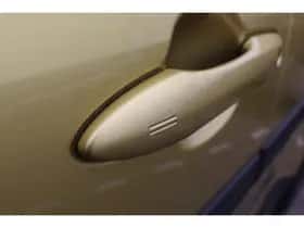 Toyota Yaris (2021) thumbnail 11