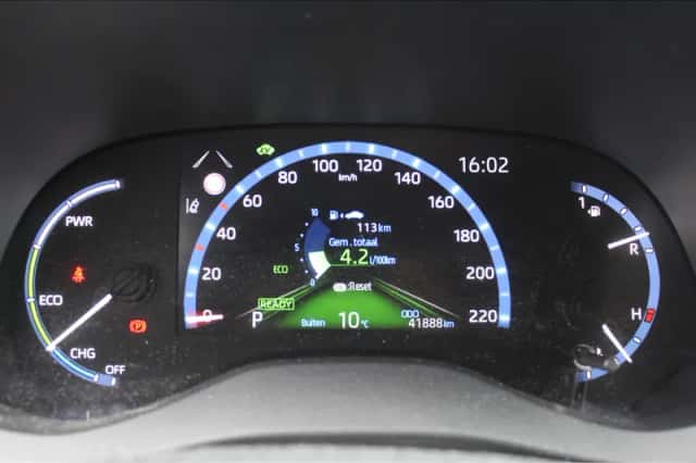 Toyota Yaris (2021) thumbnail 15