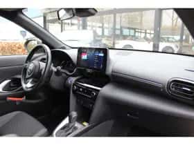 Toyota Yaris (2021) thumbnail 6