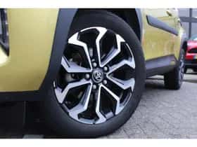 Toyota Yaris (2021) thumbnail 10