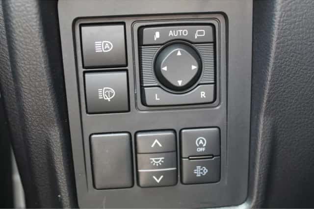 Toyota Land (2024) thumbnail 26