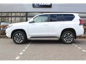 Toyota Land (2024) thumbnail 5