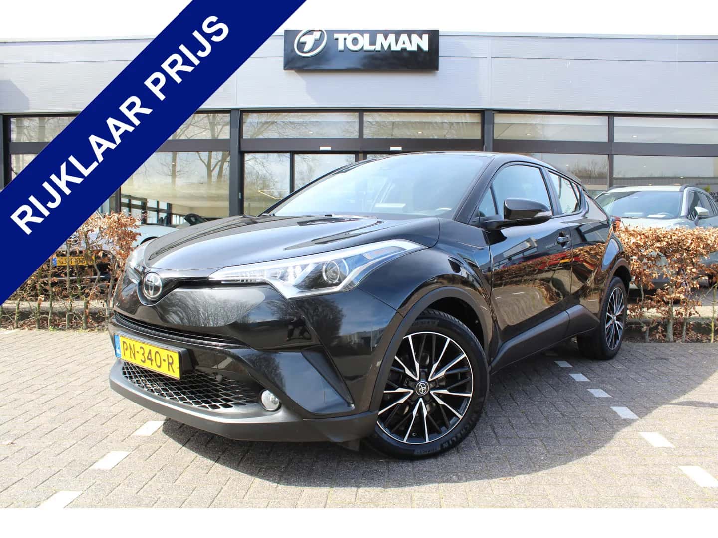 Toyota C-HR (2017) — foto 1