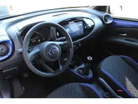 Toyota Aygo (2024) thumbnail 2