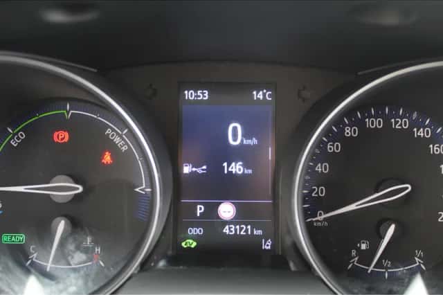 Toyota C-HR (2023) thumbnail 20