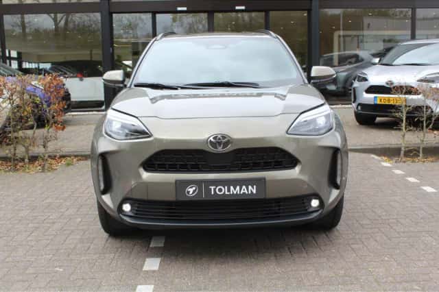 Toyota Yaris (2025) thumbnail 3