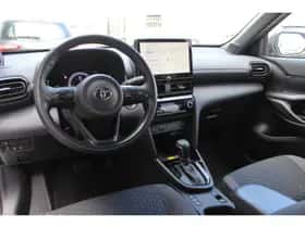 Toyota Yaris (2025) thumbnail 2