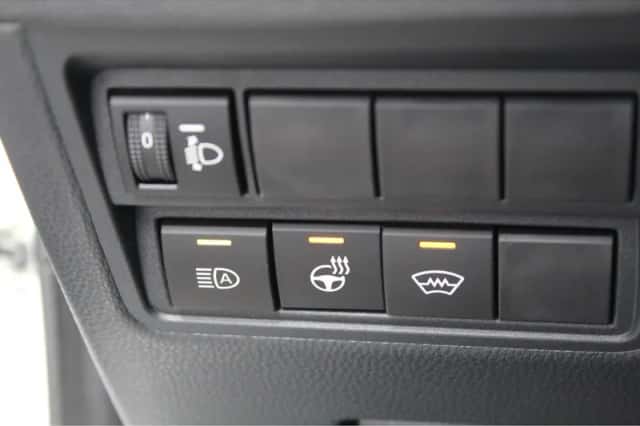 Toyota Yaris (2025) thumbnail 4