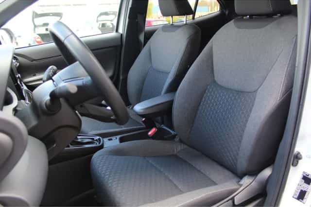 Toyota Yaris (2025) thumbnail 5