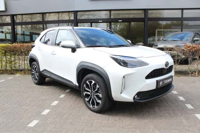 Toyota Yaris (2025) thumbnail 9